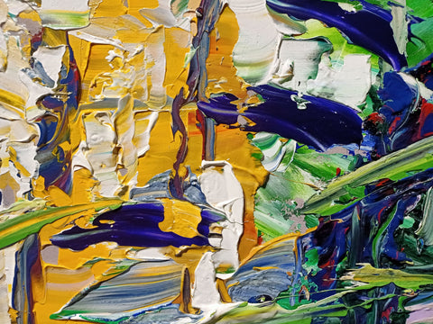 Riflessi in Porto – close view of colour transitions and material texture by Antonino Puliafico